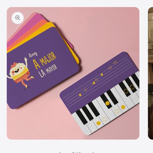 Red Portable Keyboard - Picture 6 of 11